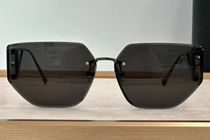 glasses