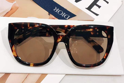 30Montaigne S10F