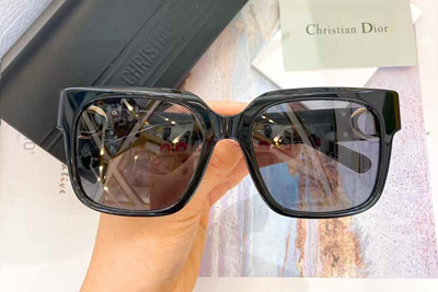 30Montaigne S11F
