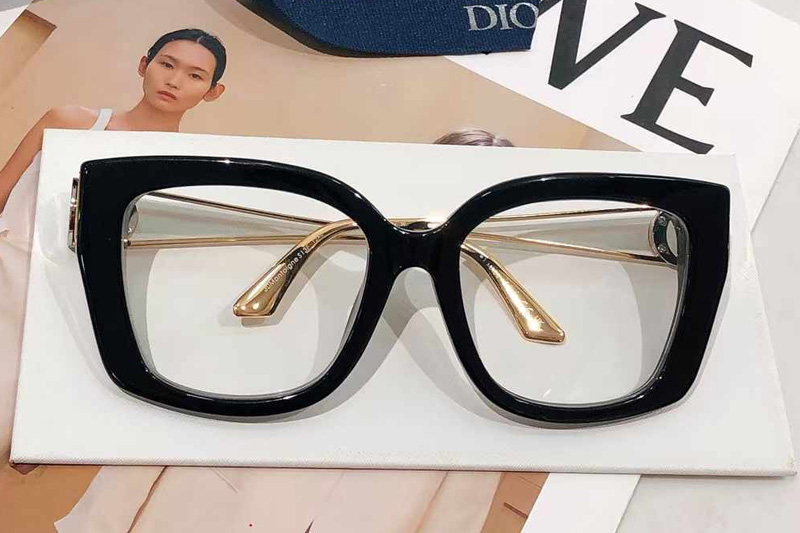 glasses