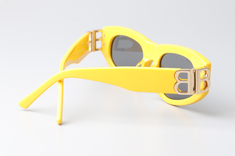 glasses