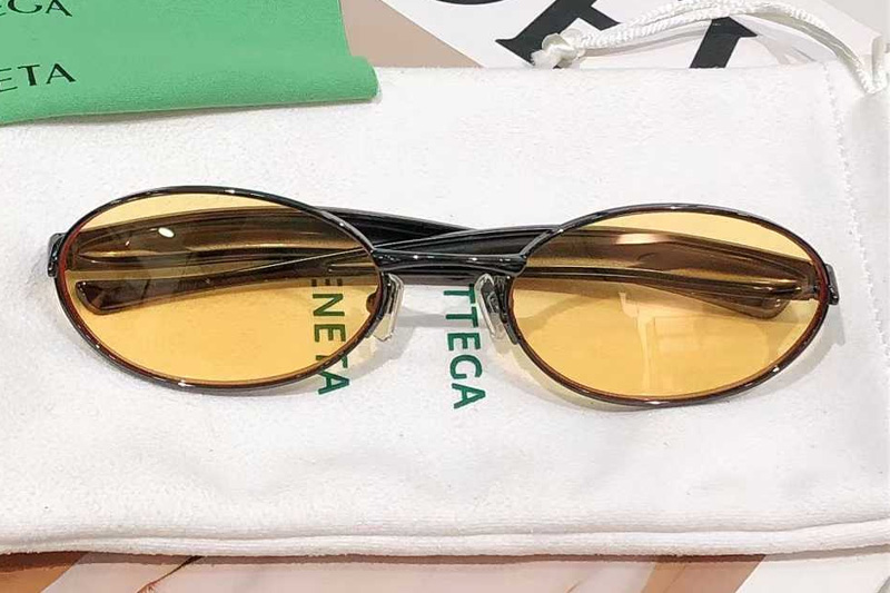 glasses