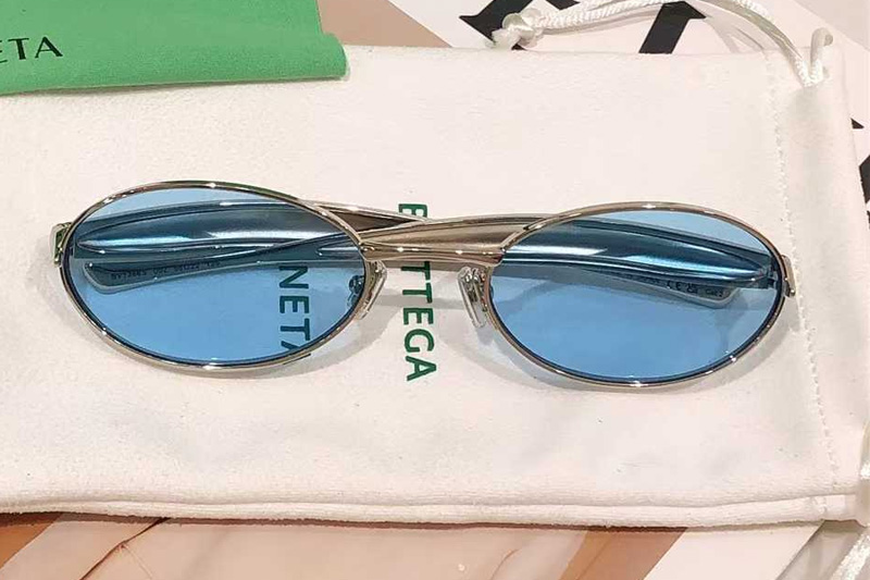 glasses