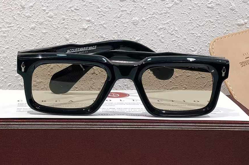 glasses