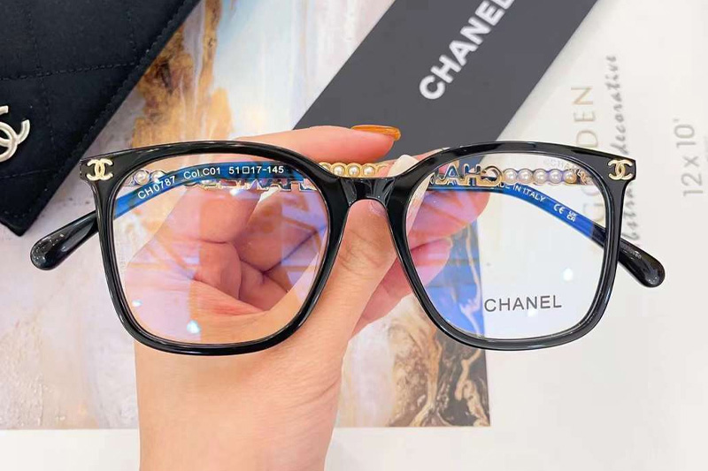 glasses