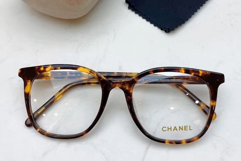 glasses