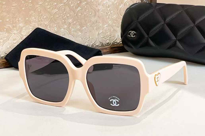 glasses