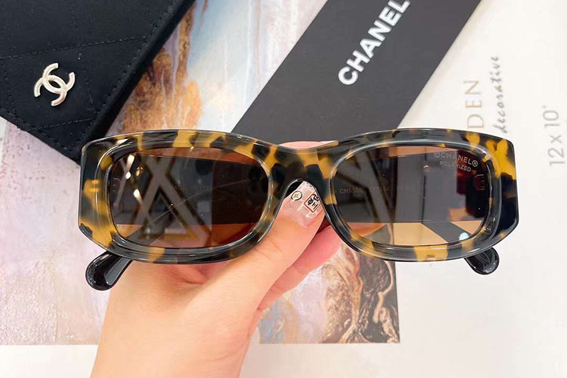 glasses