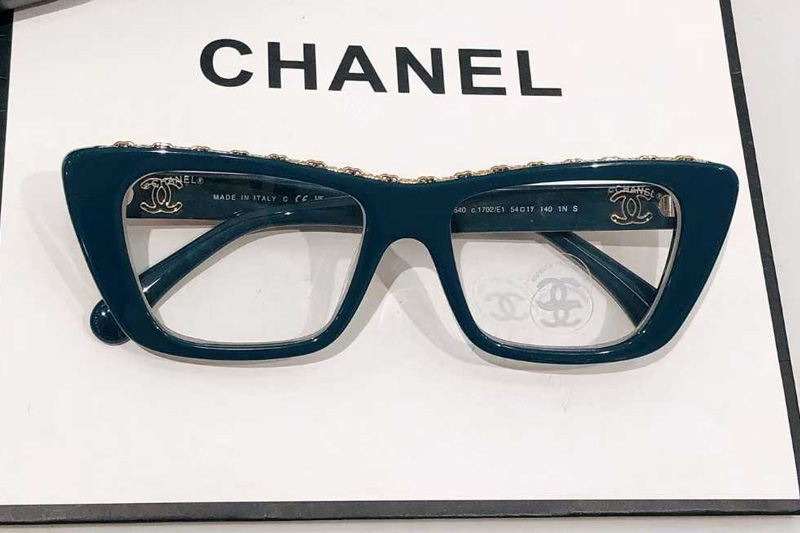 glasses
