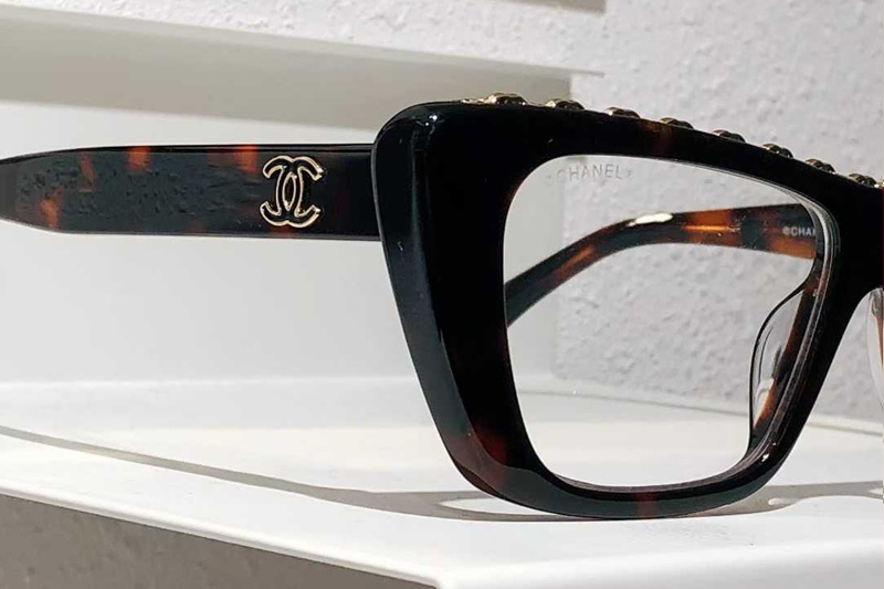 glasses