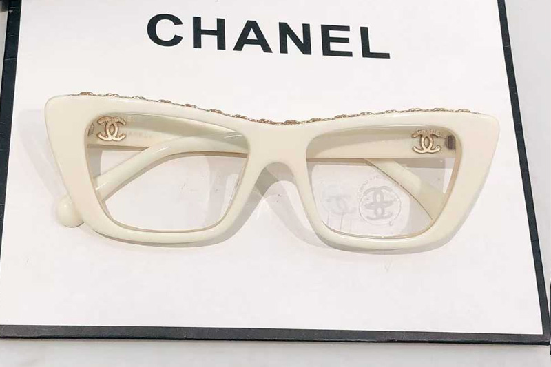 glasses