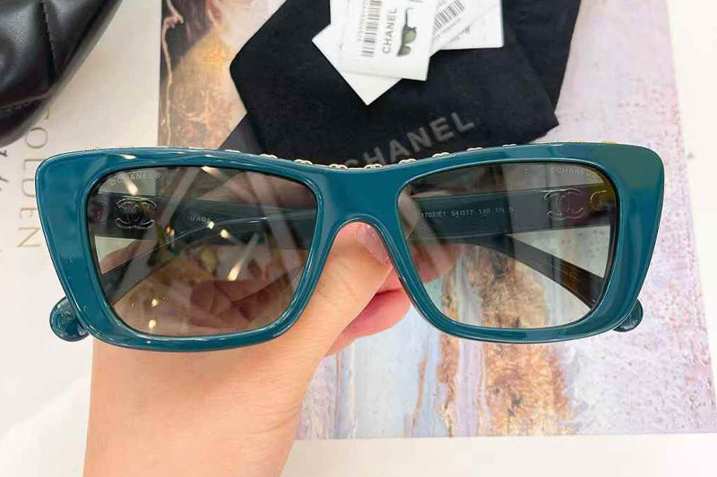 glasses
