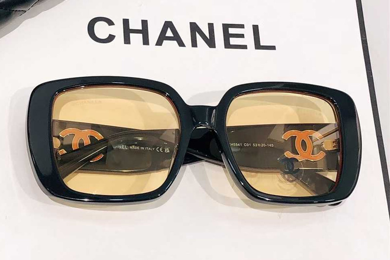 glasses
