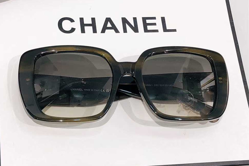 glasses