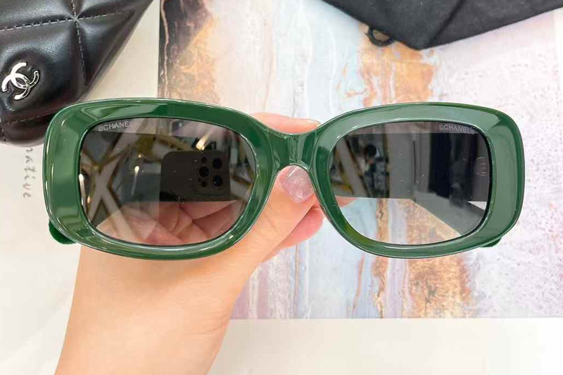 glasses