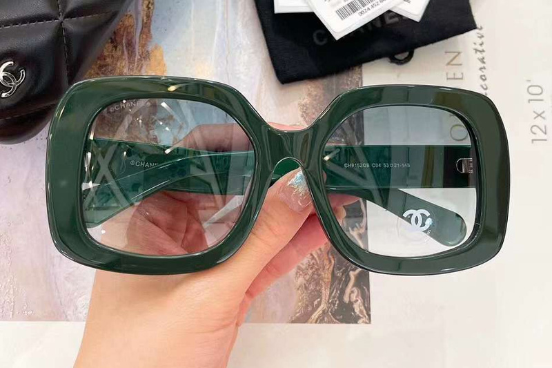 glasses