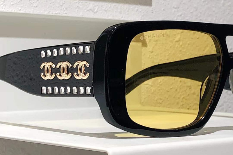 glasses