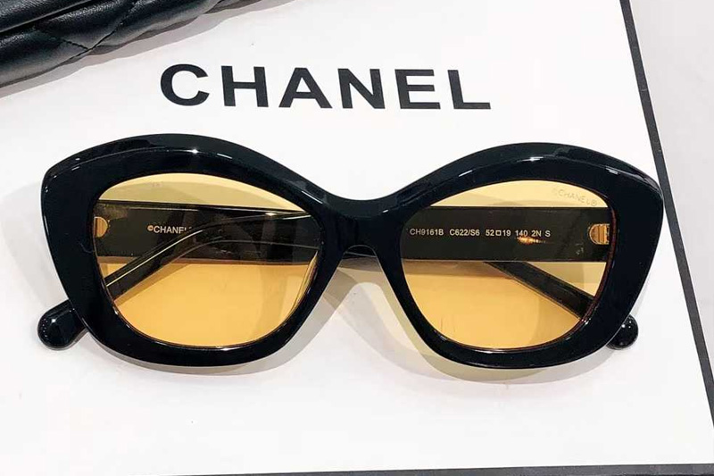 glasses