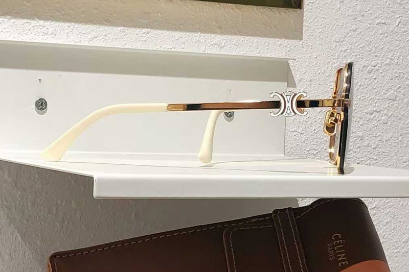 glasses
