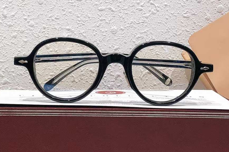 glasses