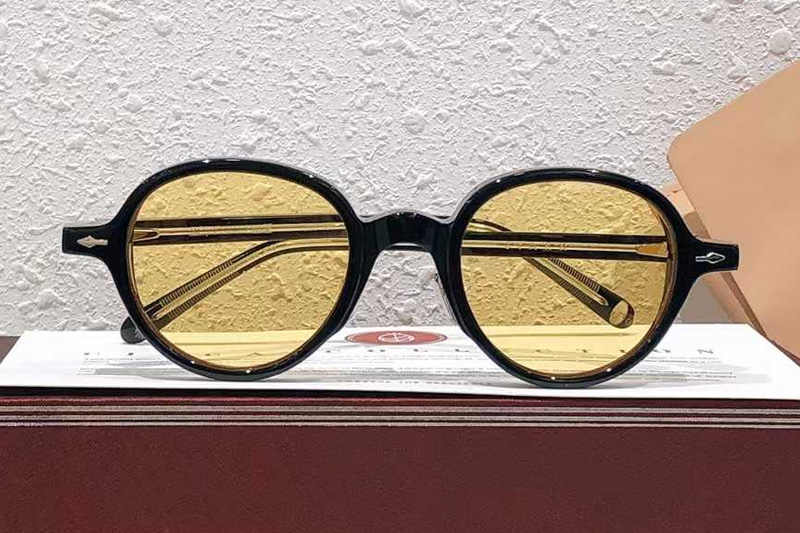 glasses