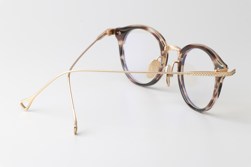 glasses