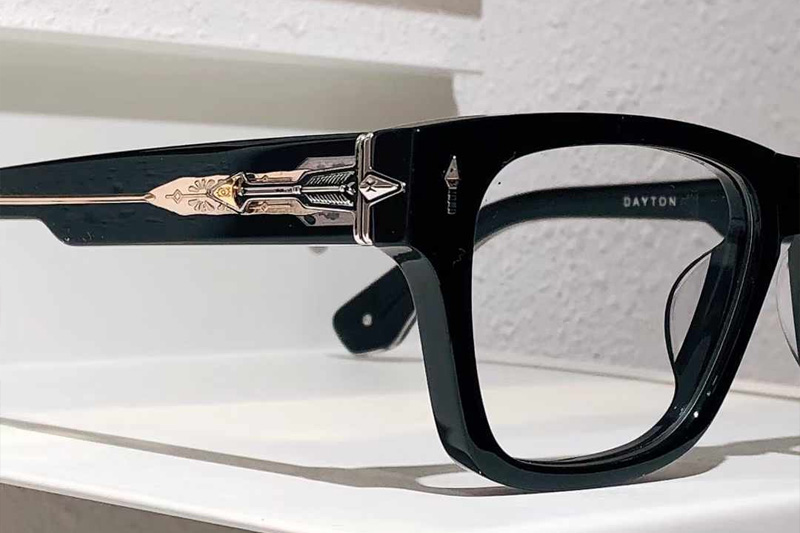 glasses