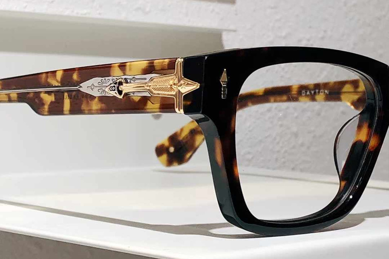glasses