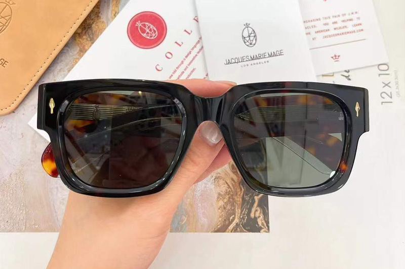 glasses