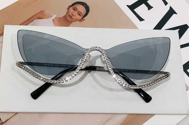 glasses