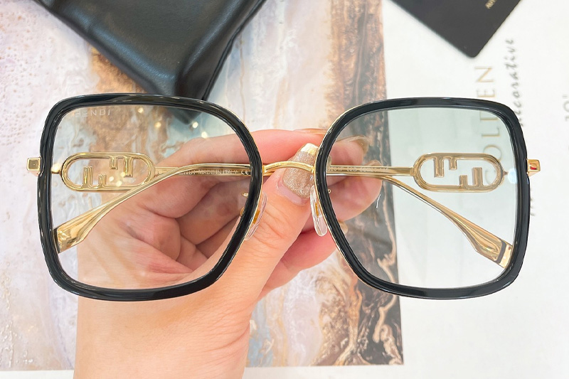glasses