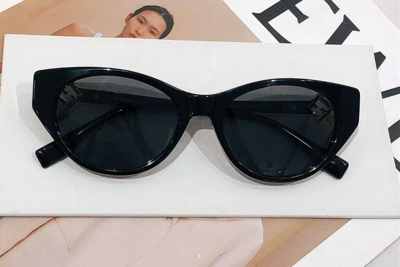 glasses