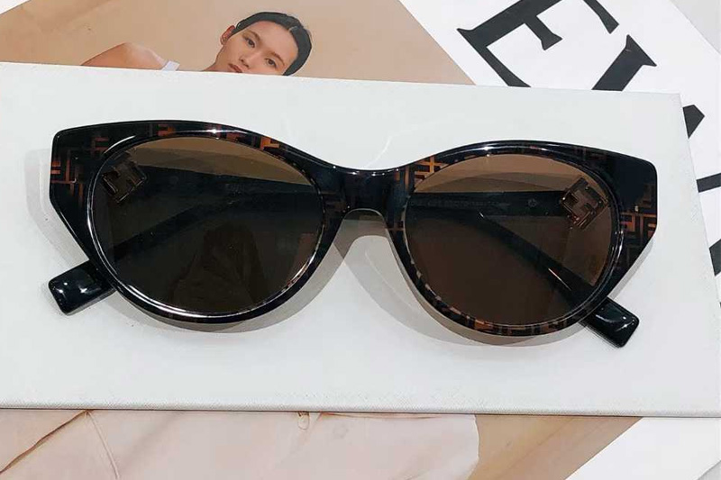 glasses