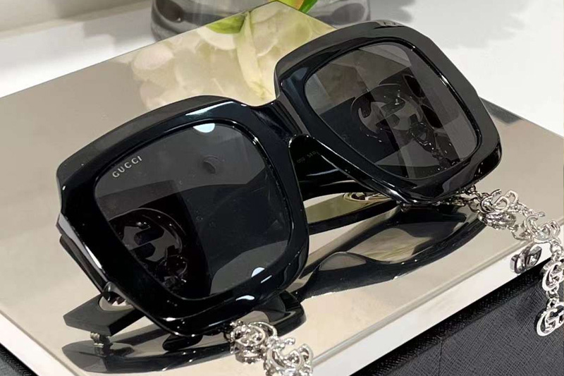 glasses