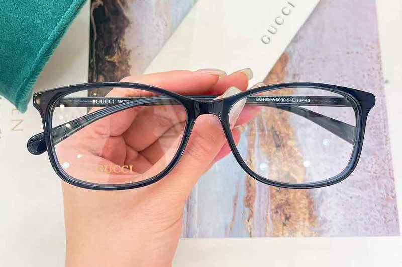 glasses