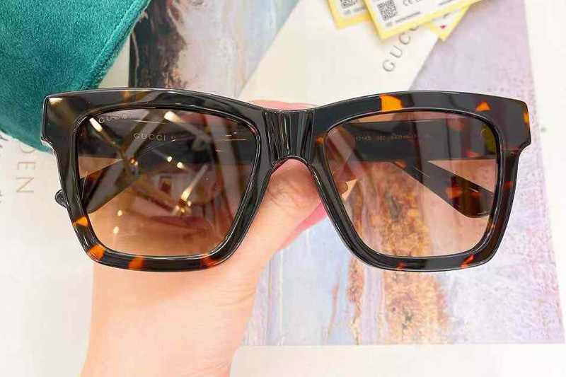 glasses
