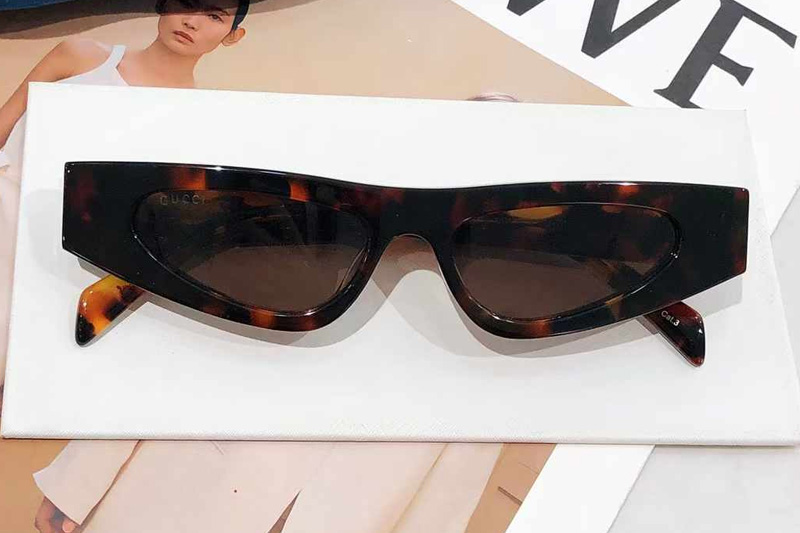 glasses