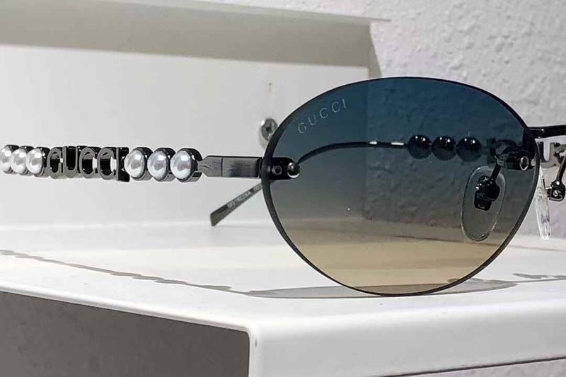 glasses