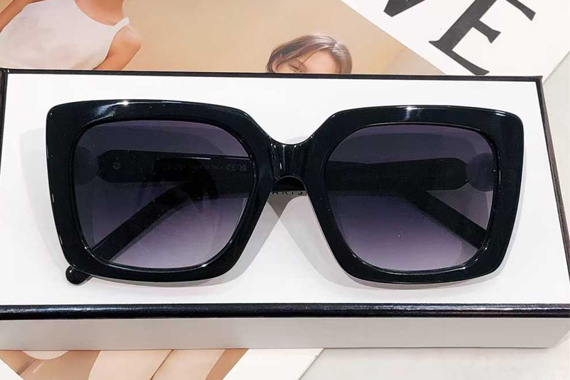glasses