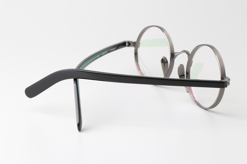 glasses