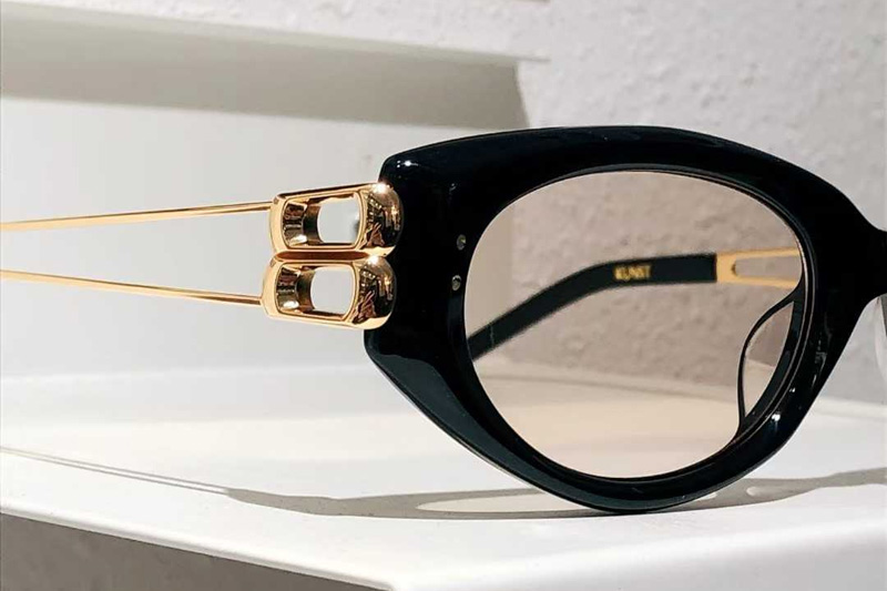 glasses