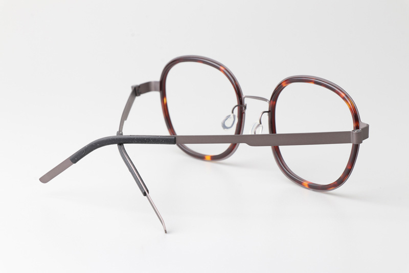glasses