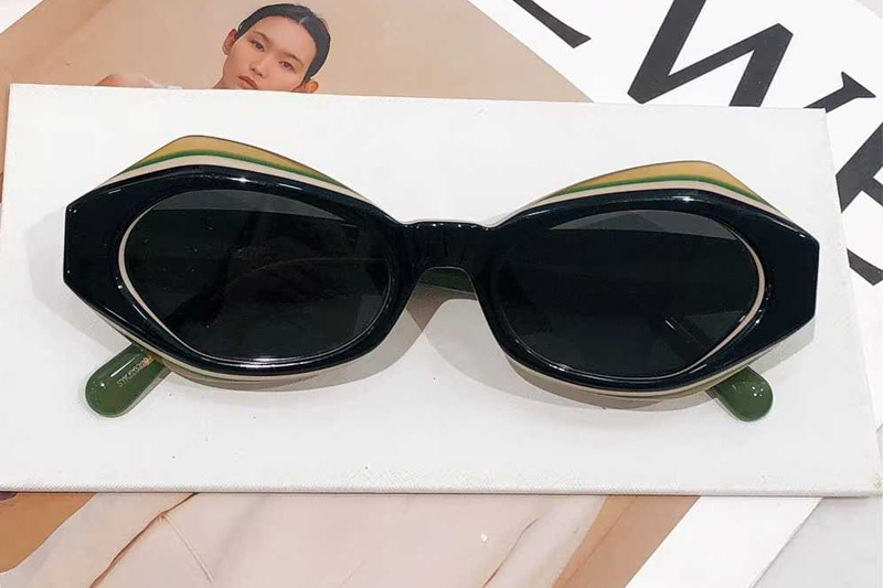 glasses