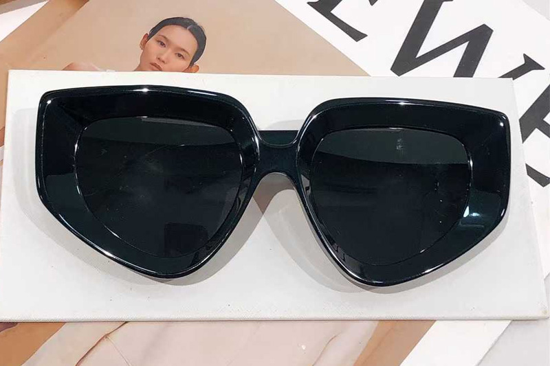 glasses