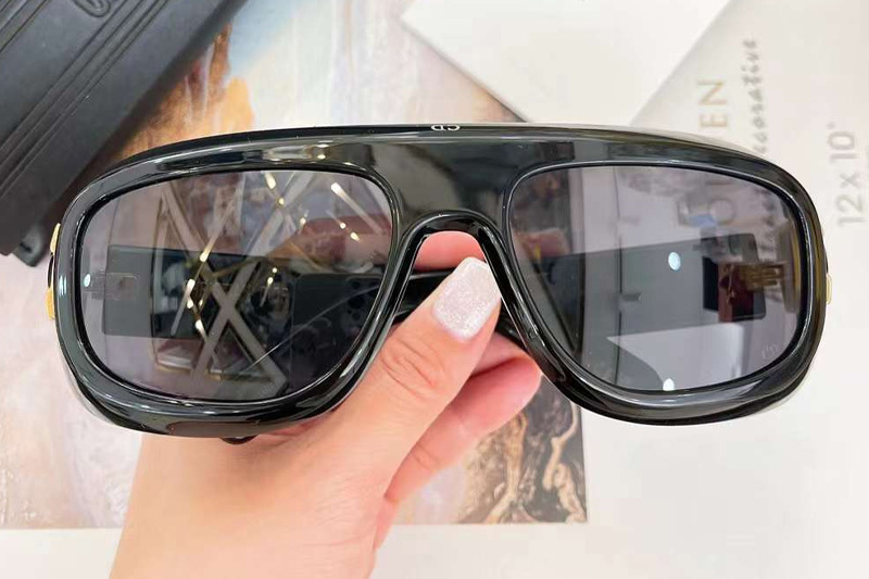 glasses
