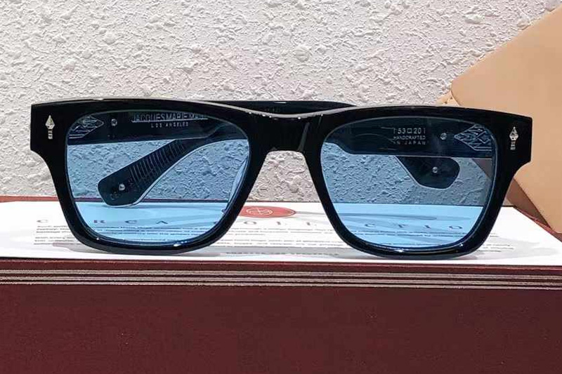 glasses