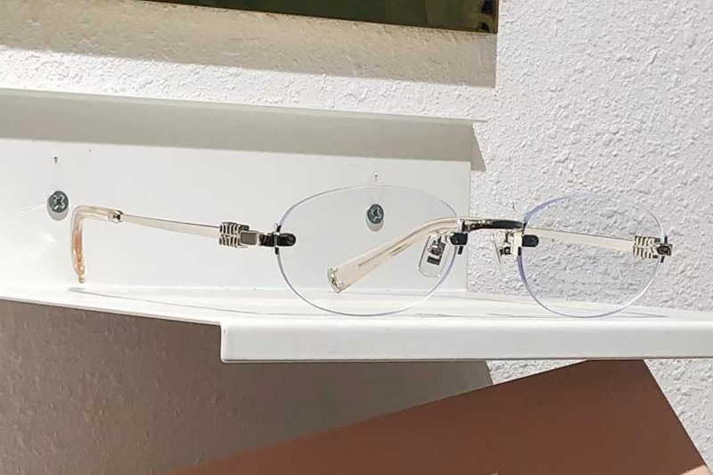 glasses