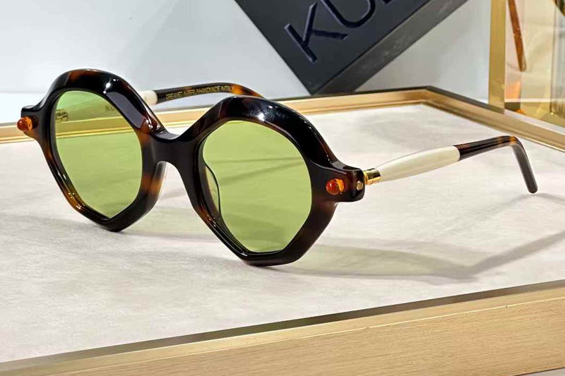 glasses