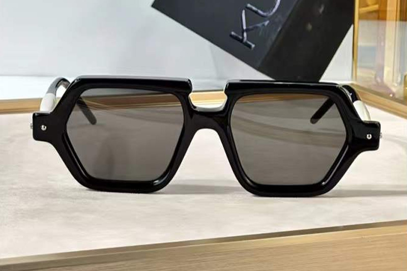 glasses