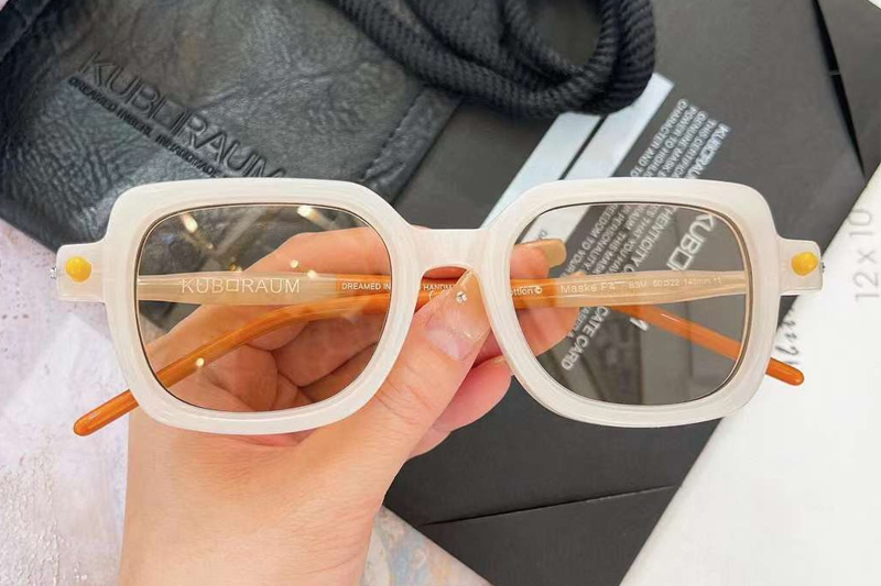 glasses